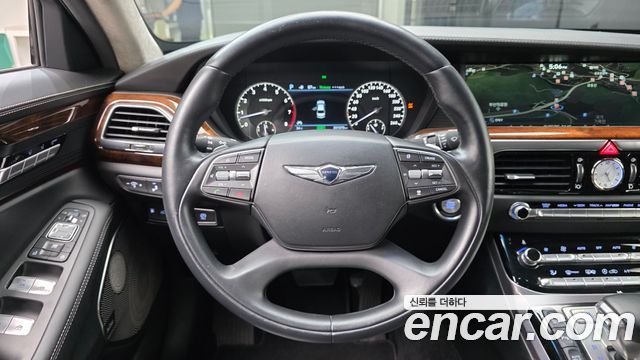 Genesis EQ900 5.0 GDI AWD Prestige 2016 — фото 14