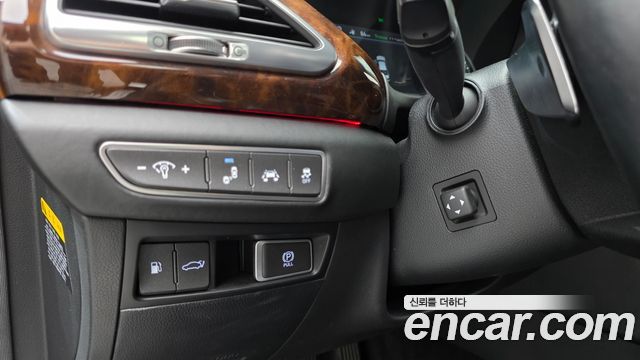 Genesis EQ900 5.0 GDI AWD Prestige 2016 — фото 18