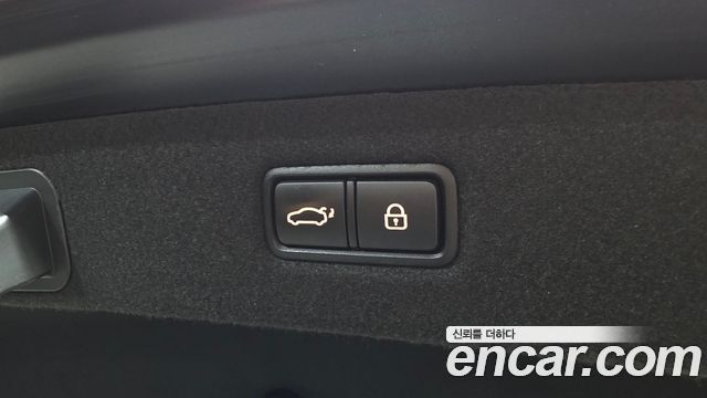 Genesis EQ900 5.0 GDI AWD Prestige 2016 — фото 20