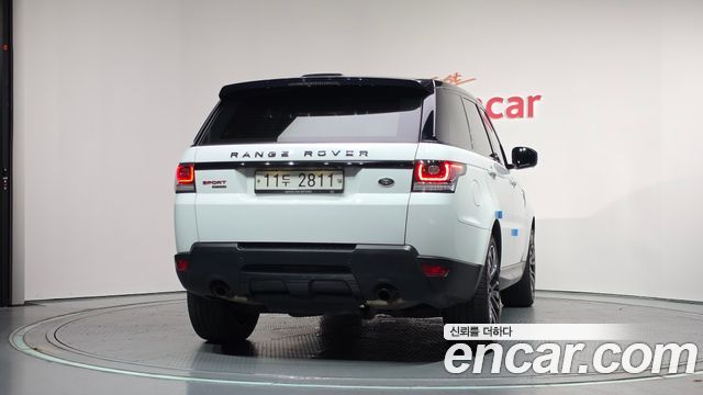Land Rover Range Rover Sport (II) 3.0 SDV6 HSE Dynamic 2015 — фото 4