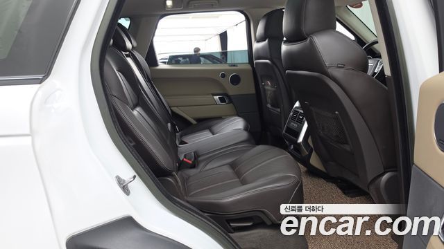 Land Rover Range Rover Sport (II) 3.0 SDV6 HSE Dynamic 2015 — фото 12