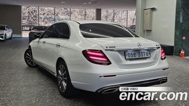 Mercedes-Benz E-Class (W213) E300 4MATIC Avnatgarde 2019 — фото 2
