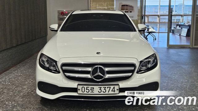 Mercedes-Benz E-Class (W213) E300 4MATIC Avnatgarde 2019 — фото 3