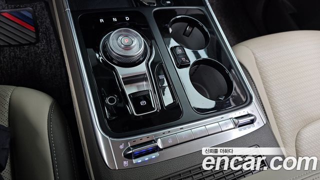 Kia Carnival (IV) Gasoline 7-Seater Hi Limousine Signature 2024 — фото 9