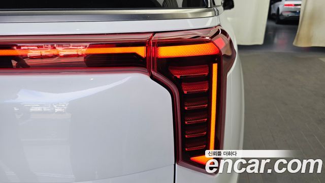 Kia Carnival (IV) Gasoline 7-Seater Hi Limousine Signature 2024 — фото 23
