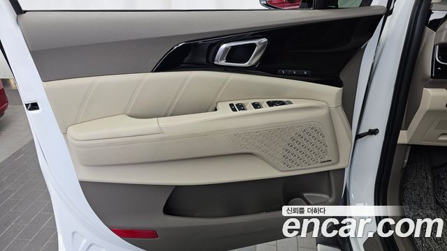 Kia Carnival (IV) Gasoline 7-Seater Hi Limousine Signature 2024 — фото 24