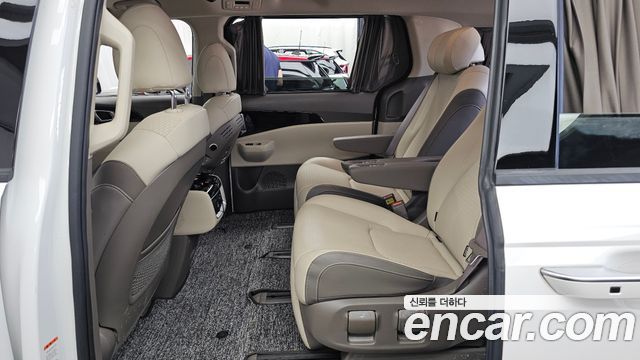 Kia Carnival (IV) Gasoline 7-Seater Hi Limousine Signature 2024 — фото 26