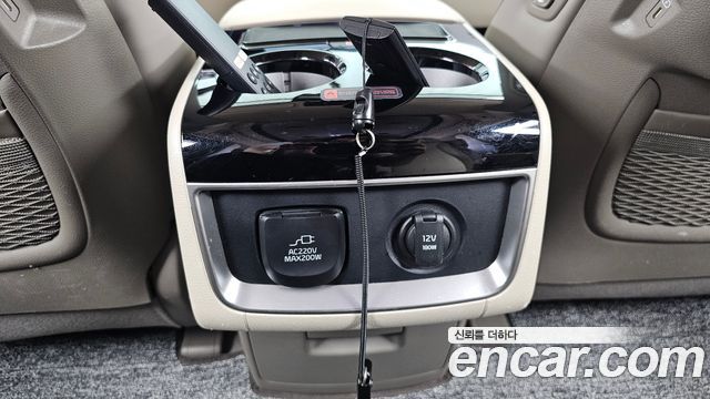 Kia Carnival (IV) Gasoline 7-Seater Hi Limousine Signature 2024 — фото 31