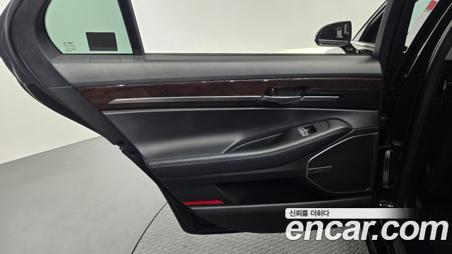 Genesis EQ900 3.3 T-GDI AWD Premiun Luxury 2018 — фото 25