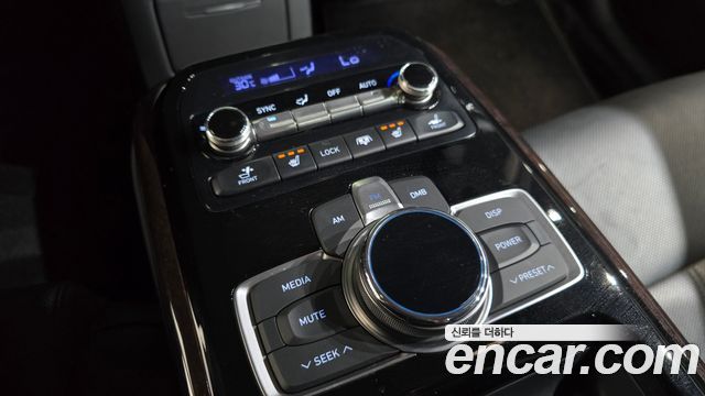 Genesis EQ900 3.3 T-GDI AWD Premiun Luxury 2018 — фото 34