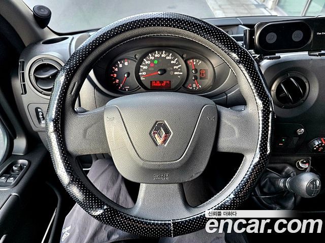 Renault Korea Master 2.3 Van S 2019 — фото 18