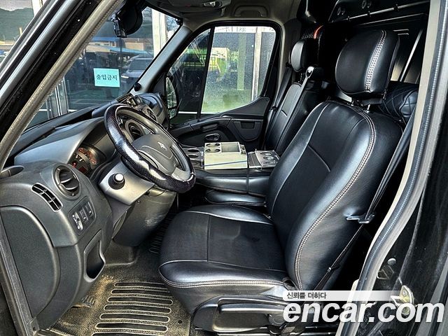 Renault Korea Master 2.3 Van S 2019 — фото 20