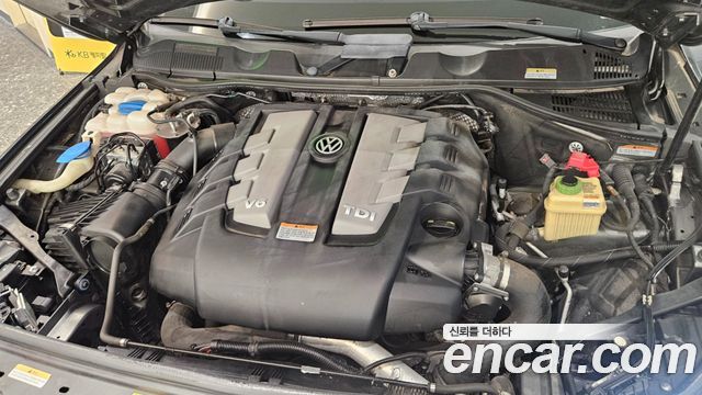 Volkswagen Touareg V6 3.0 TDI Bluemotion 7P5 2014 — фото 6