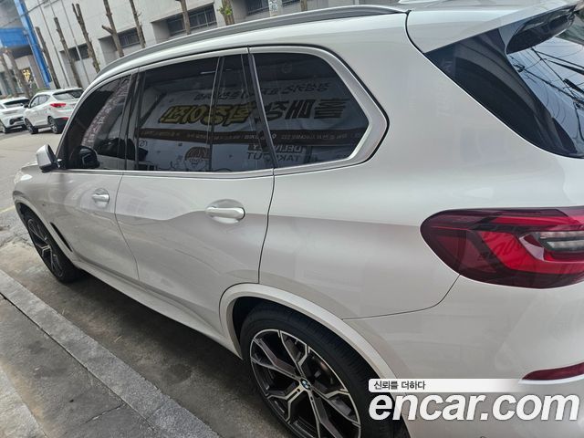 BMW X5 (G05) xDrive 40i M Sport 2023 — фото 2