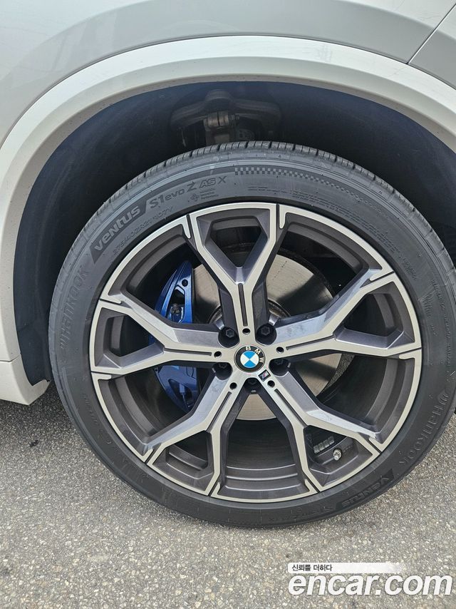 BMW X5 (G05) xDrive 40i M Sport 2023 — фото 8