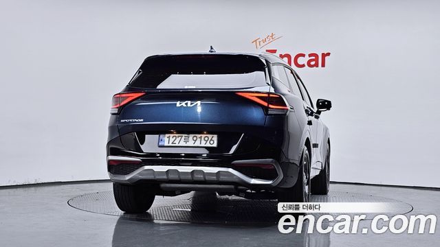 Kia Sportage (V) Gasoline 1.6 Turbo 2WD Signature 2024 — фото 4