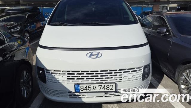 Hyundai Staria Cargo 3-Seater Smart