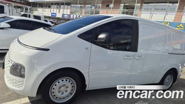 Hyundai Staria Cargo 3-Seater Smart 2022 — фото 7