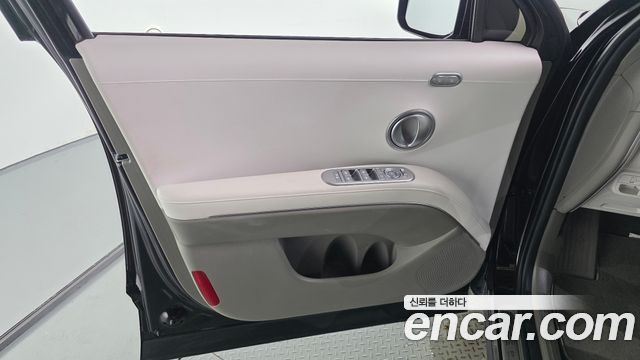 Hyundai Palisade (LX3) HEV 2.5T 2WD 9-Seater Prestige 2026 — фото 24