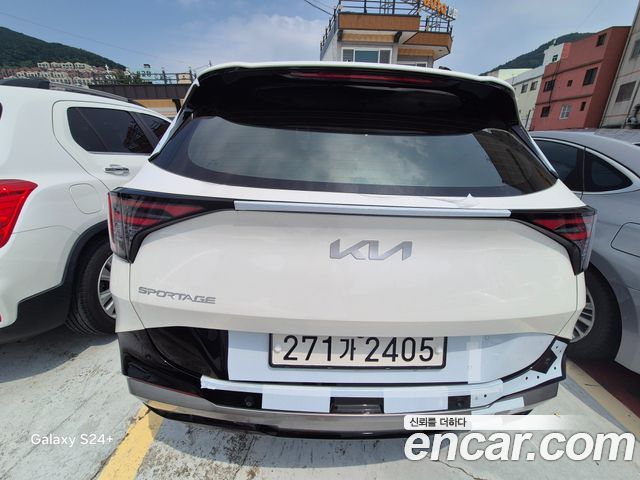 Kia Sportage (V) Gasoline 1.6 Turbo 2WD Signature 2026 — фото 4