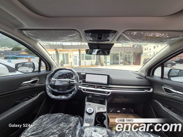 Kia Sportage (V) Gasoline 1.6 Turbo 2WD Signature 2026 — фото 7