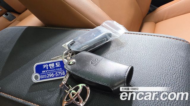 Toyota Camry (XV80) 2.5 XLE Premium Hybrid 2025 — фото 19