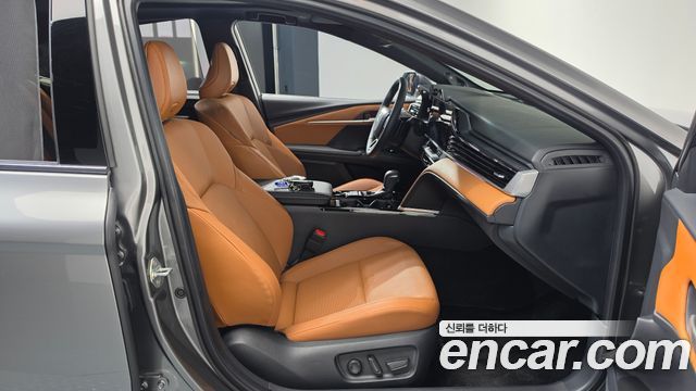 Toyota Camry (XV80) 2.5 XLE Premium Hybrid 2025 — фото 32