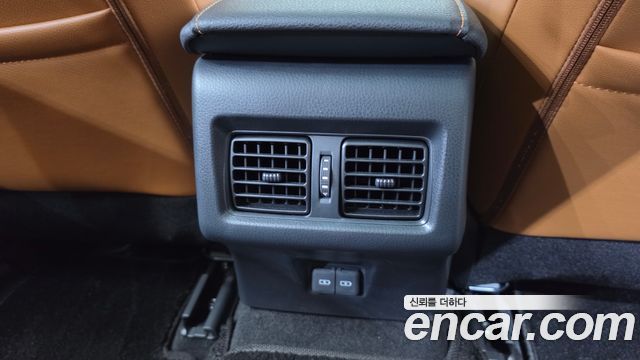 Toyota Camry (XV80) 2.5 XLE Premium Hybrid 2025 — фото 39