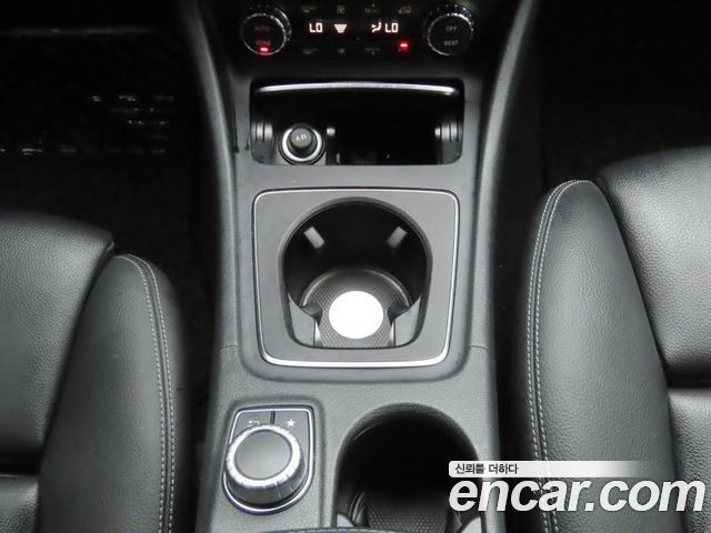 Mercedes-Benz GLA-Class (X156) GLA220 2019 — фото 16