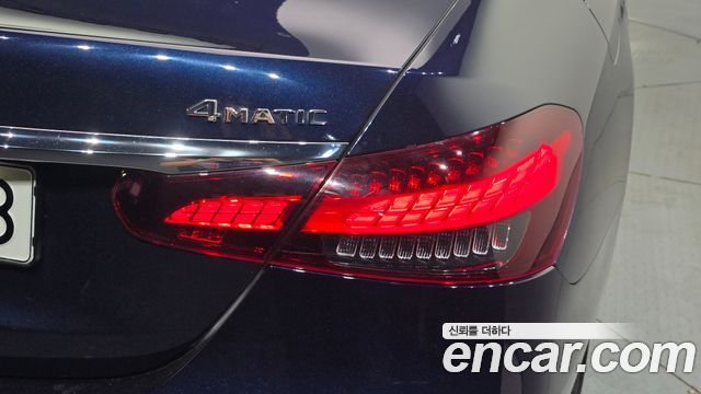 Mercedes-Benz E-Class (W213) E350 4MATIC Avantgarde 2022 — фото 23