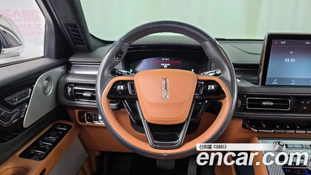 Lincoln Aviator (II) 3.0 Black Label AWD 2022 — фото 12