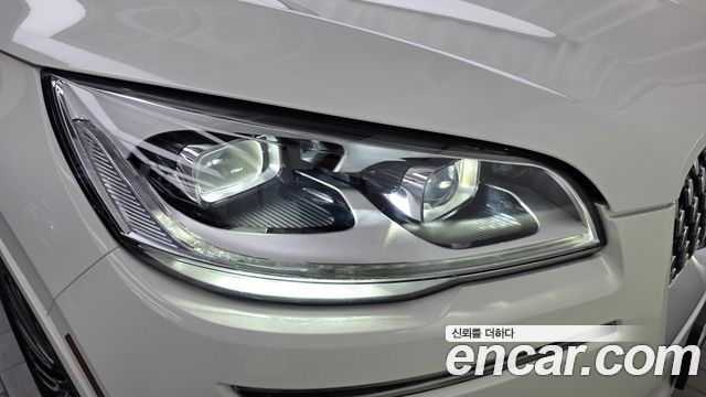 Lincoln Aviator (II) 3.0 Black Label AWD 2022 — фото 22