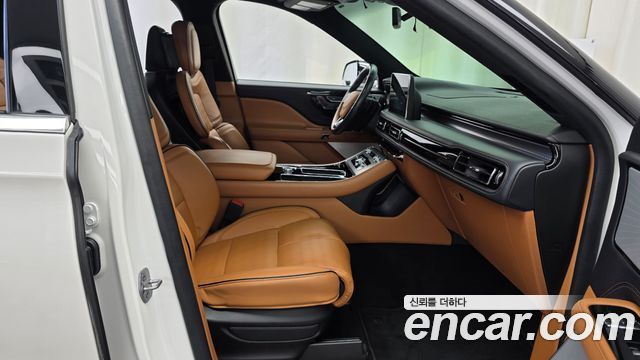 Lincoln Aviator (II) 3.0 Black Label AWD 2022 — фото 26