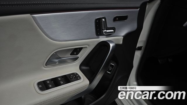 Mercedes-Benz CLA-Class (C118) CLA250 4MATIC 2020 — фото 24