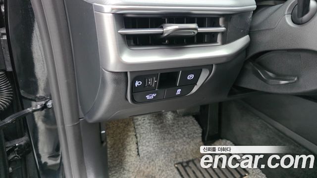 Hyundai Grandeur (GN7) 3.5 Gasoline 2WD Premium 2023 — фото 12