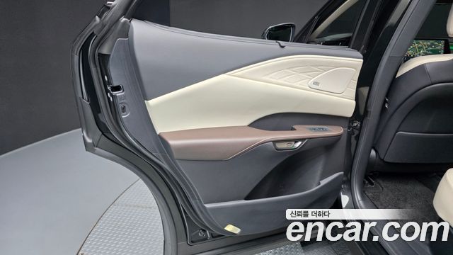 Lexus RX450h+ (V) Luxury 2025 — фото 31