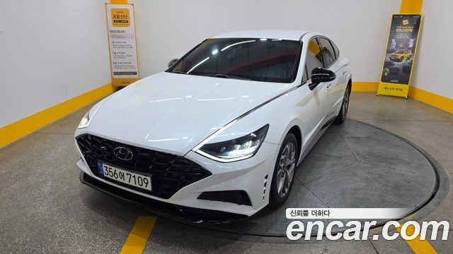Hyundai Sonata (DN8) 2.0 Premium Plus