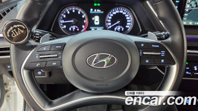 Hyundai Sonata (DN8) 2.0 Premium Plus 2022 — фото 17