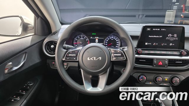 Kia K3 (II) 1.6 Trendy 2024 — фото 12