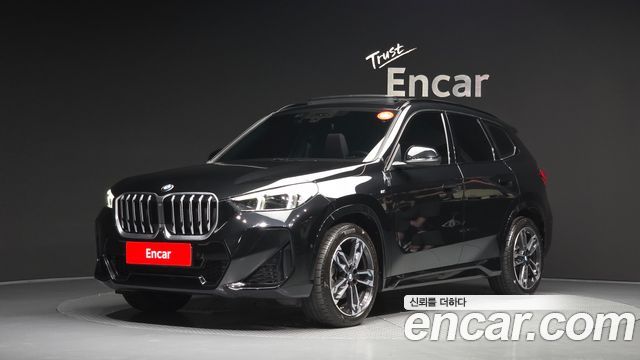BMW X1 (U11) xDrive 20i M Sport 2025 — фото 1