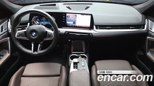 BMW X1 (U11) xDrive 20i M Sport 2025 — фото 7