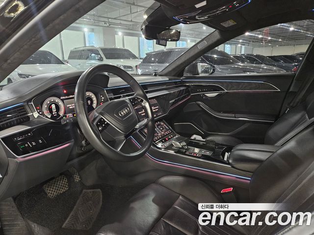Audi A8 (D5) 60 TFSI Quattro LWB 2021 — фото 4