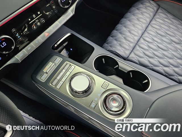 Genesis GV70 2.5T Gasoline AWD 2024 — фото 9