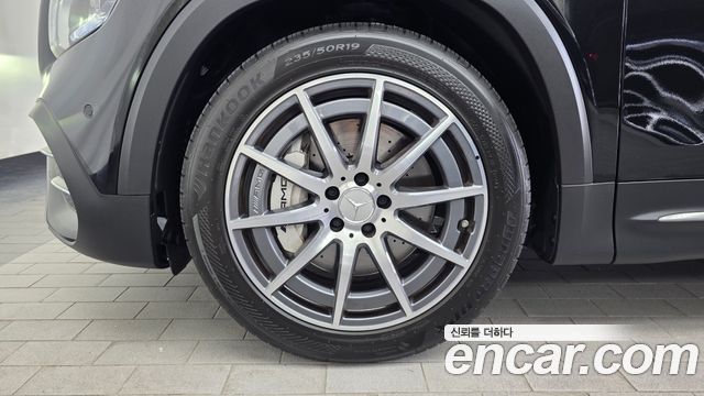 Mercedes-Benz GLB-Class (X247) AMG GLB35 4MATIC 2023 — фото 5