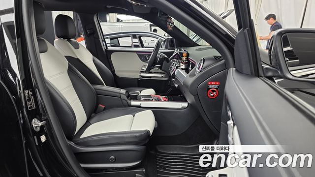 Mercedes-Benz GLB-Class (X247) AMG GLB35 4MATIC 2023 — фото 11