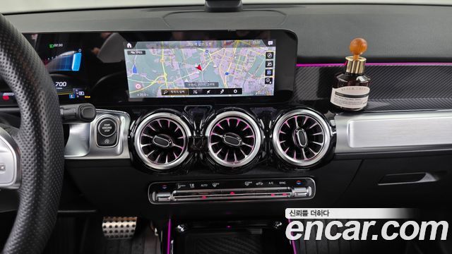 Mercedes-Benz GLB-Class (X247) AMG GLB35 4MATIC 2023 — фото 14