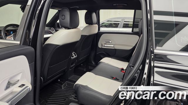 Mercedes-Benz GLB-Class (X247) AMG GLB35 4MATIC 2023 — фото 26