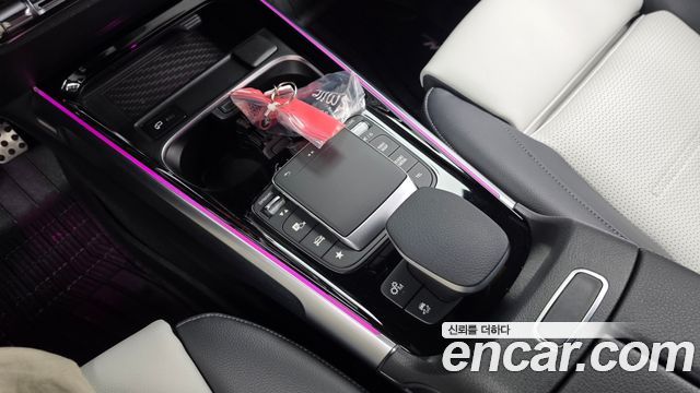 Mercedes-Benz GLB-Class (X247) AMG GLB35 4MATIC 2023 — фото 27