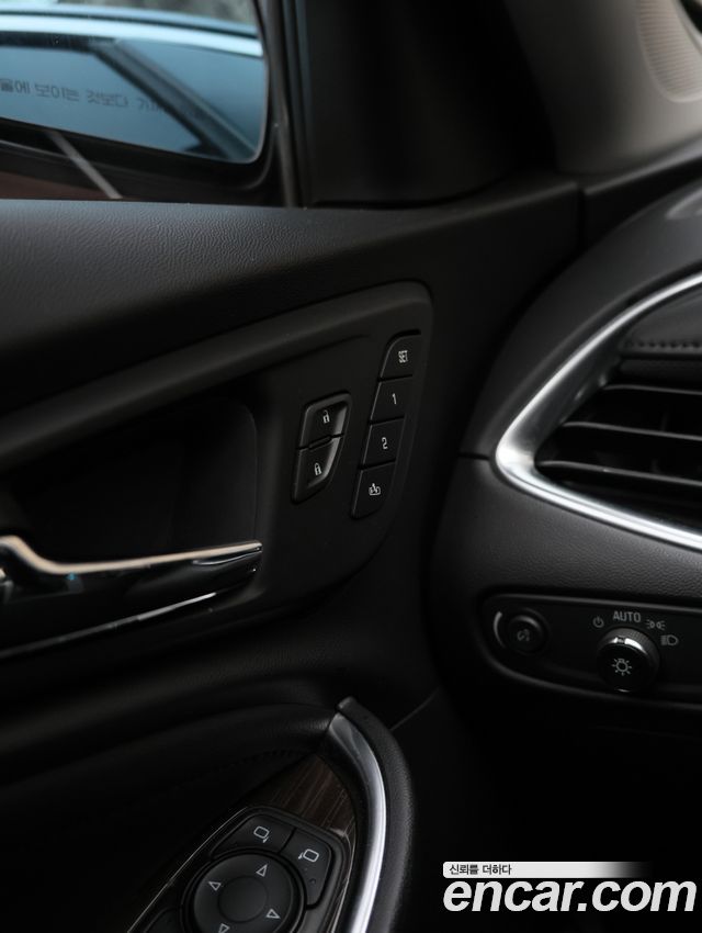 Chevrolet Malibu 2.0 Turbo LTZ Premium 2018 — фото 5