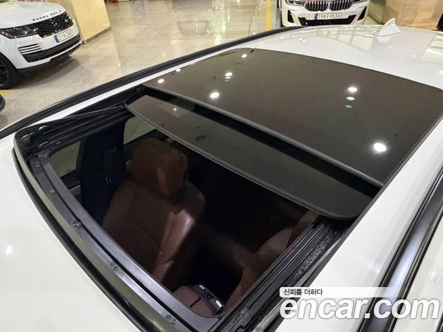 BMW 5 Series (F10) 525d xDrive M Sport Touring 2012 — фото 6